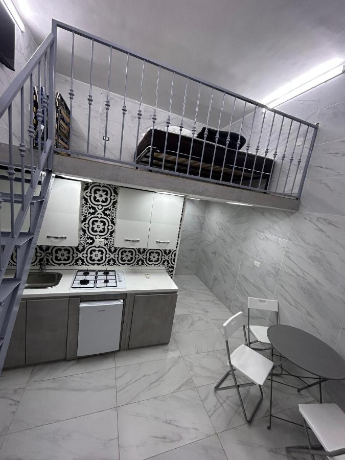 Ferienwohnung Mini House Vicoletto Pontenuovo 41 Neapel Exterior foto
